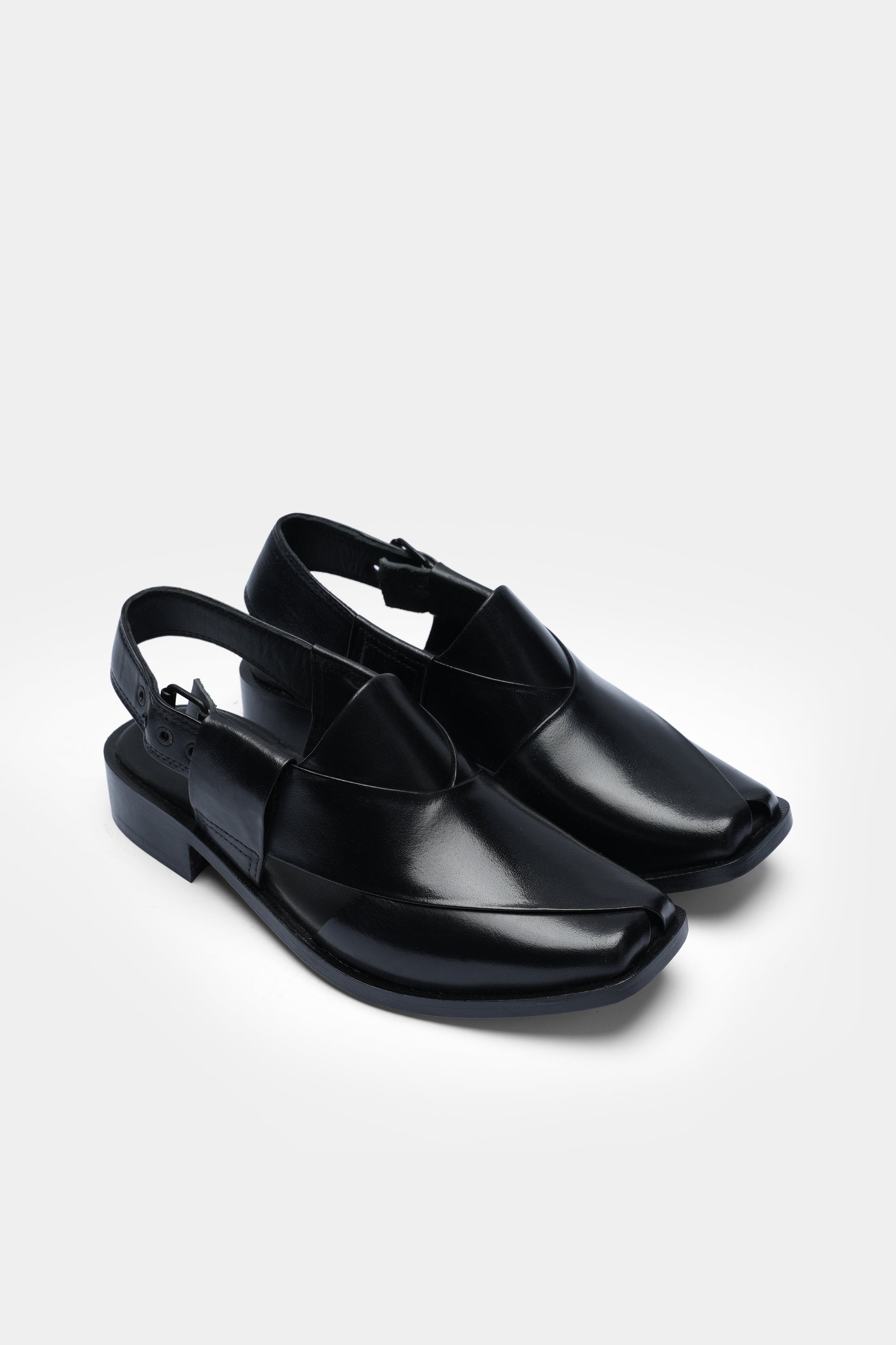 Shaan-e-Peshawar Article Black Leather 4801