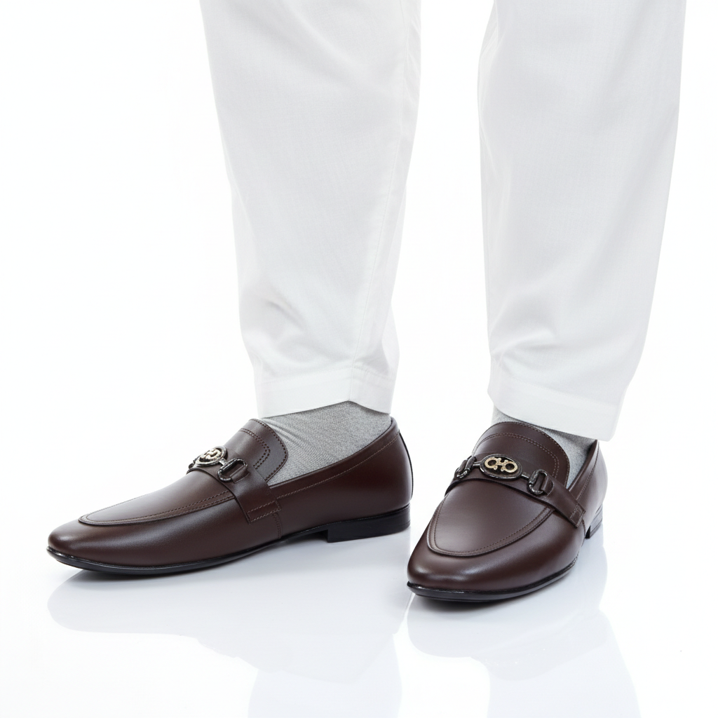 Noir Crest” Polished Emblem Loafer Brown 3014