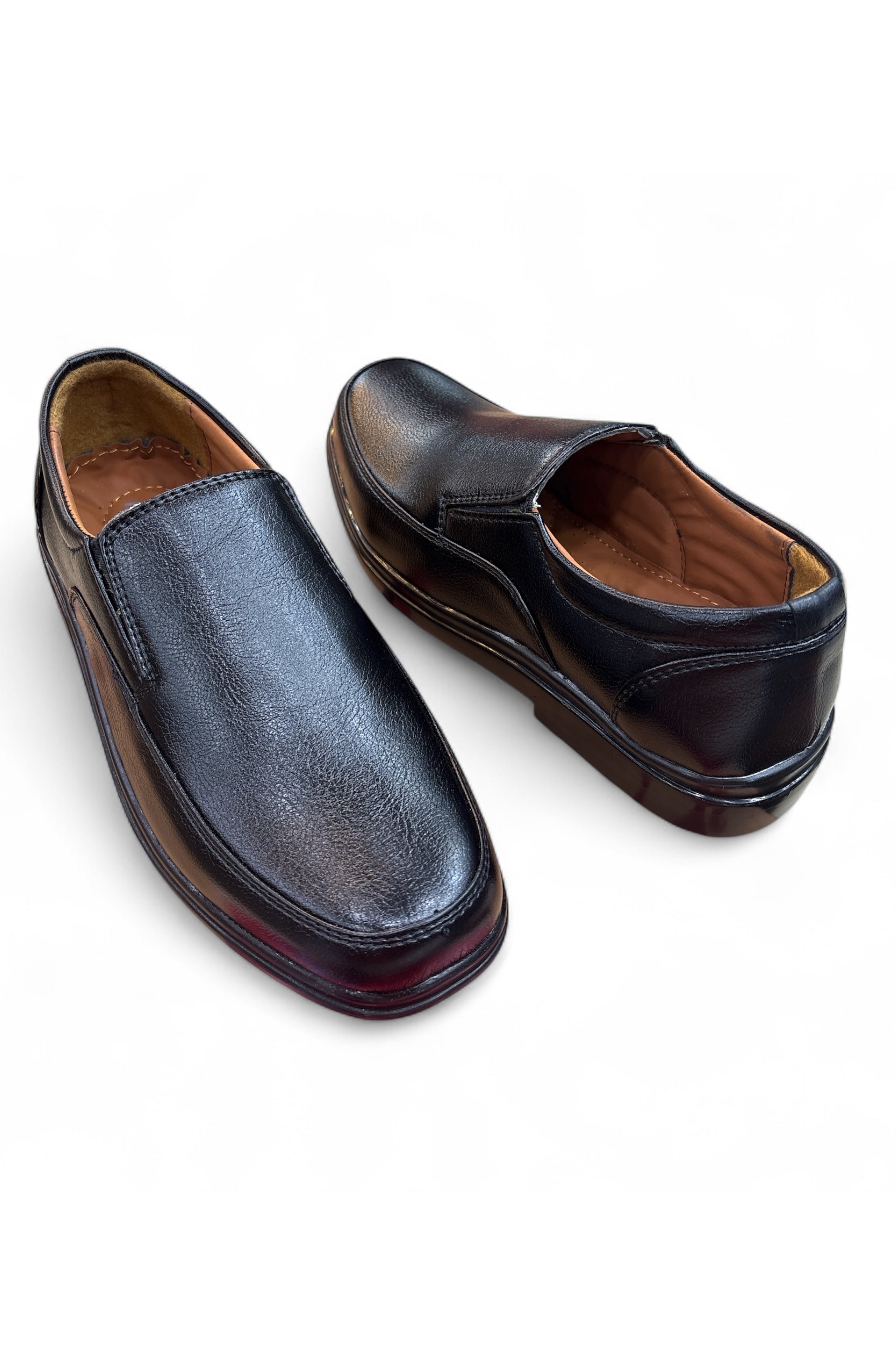 slip-ons exude  Men Dress Shoes